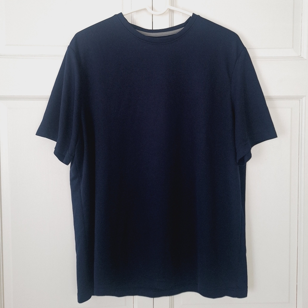 Starter moisture wicking regular fit core tee